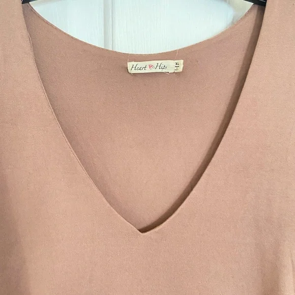 Heart & Hips Maternity Dress - Picture 3 of 14